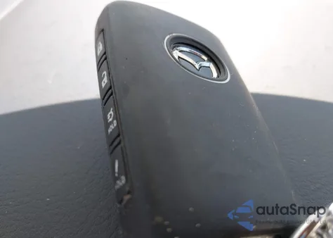 2023 Mazda Cx-30 2.5 S Preferred z USA, uszkodzony, nr VIN 3MVDMBCM4PM506601